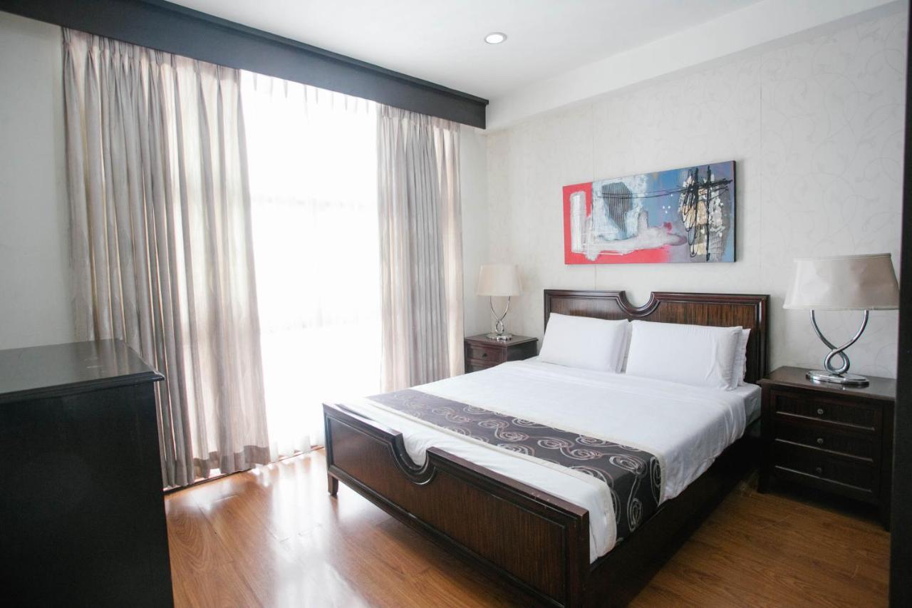Diamond Suites And Residences Cebu Esterno foto