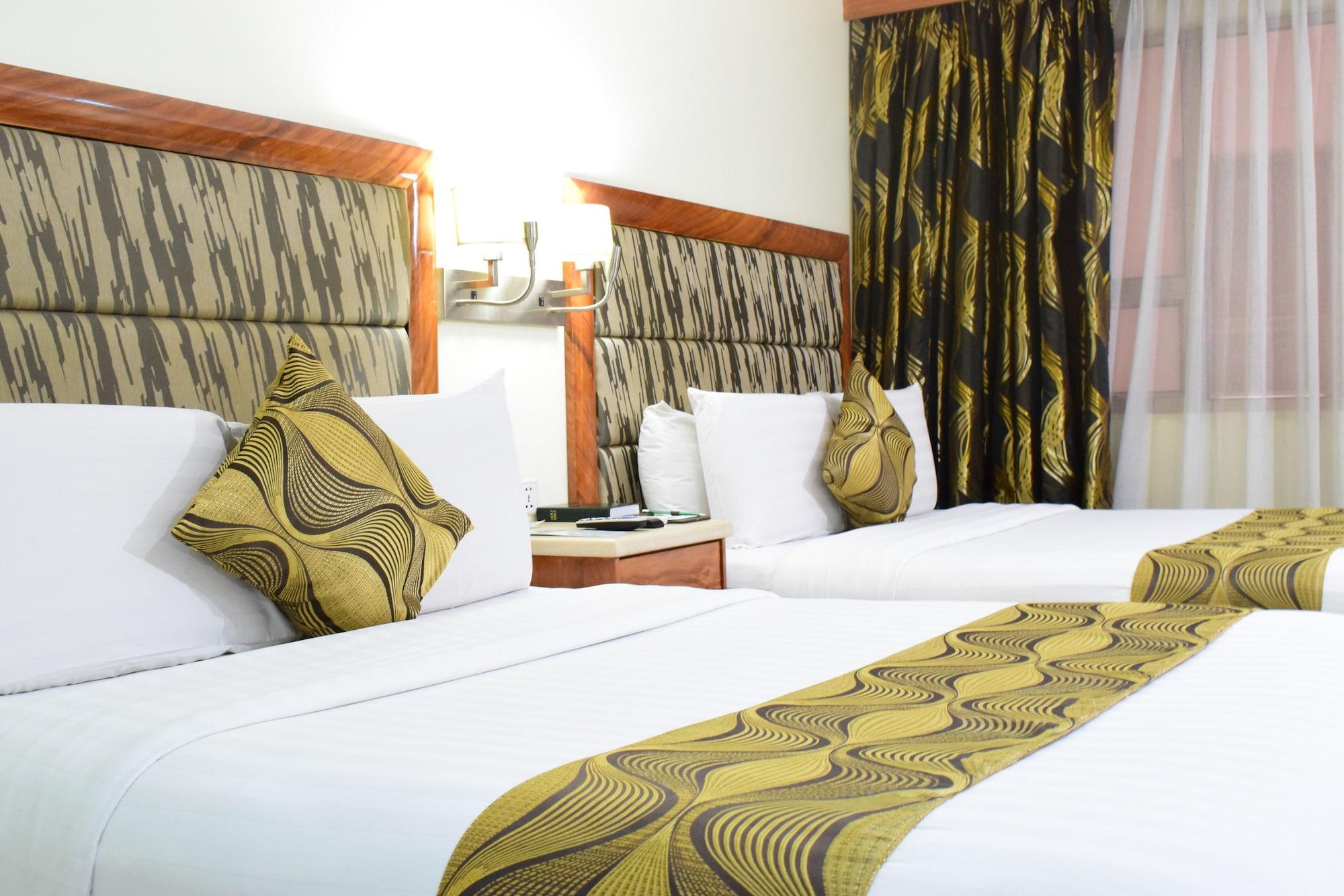 Diamond Suites And Residences Cebu Esterno foto