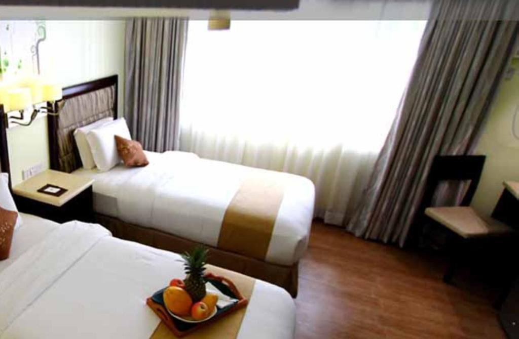 Diamond Suites And Residences Cebu Esterno foto